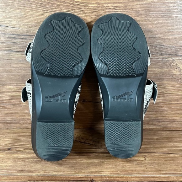 Dansko Sophie Snakeskin Leather Sandals Clogs Women’s Size 8 (38) Shoes - Picture 8 of 10